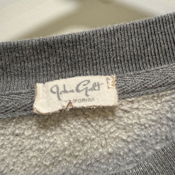 Brandy Melville crewneck - Picture 3 of 4
